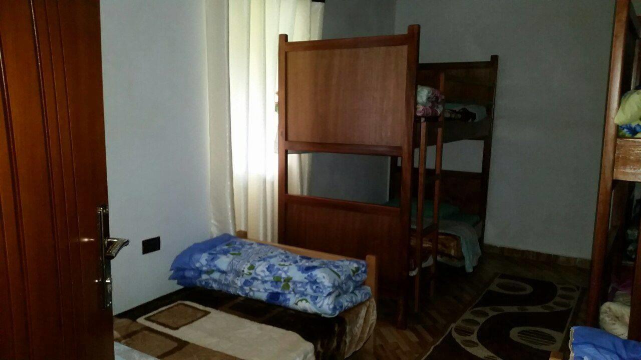 Guesthouse Arben Selimaj Bajram Curri エクステリア 写真