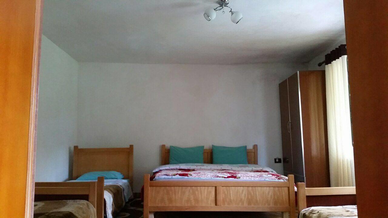 Guesthouse Arben Selimaj Bajram Curri エクステリア 写真
