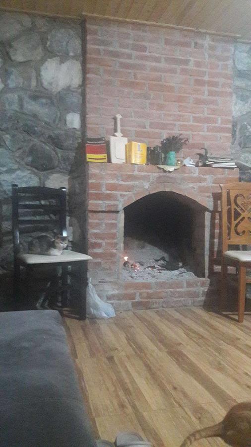 Guesthouse Arben Selimaj Bajram Curri エクステリア 写真